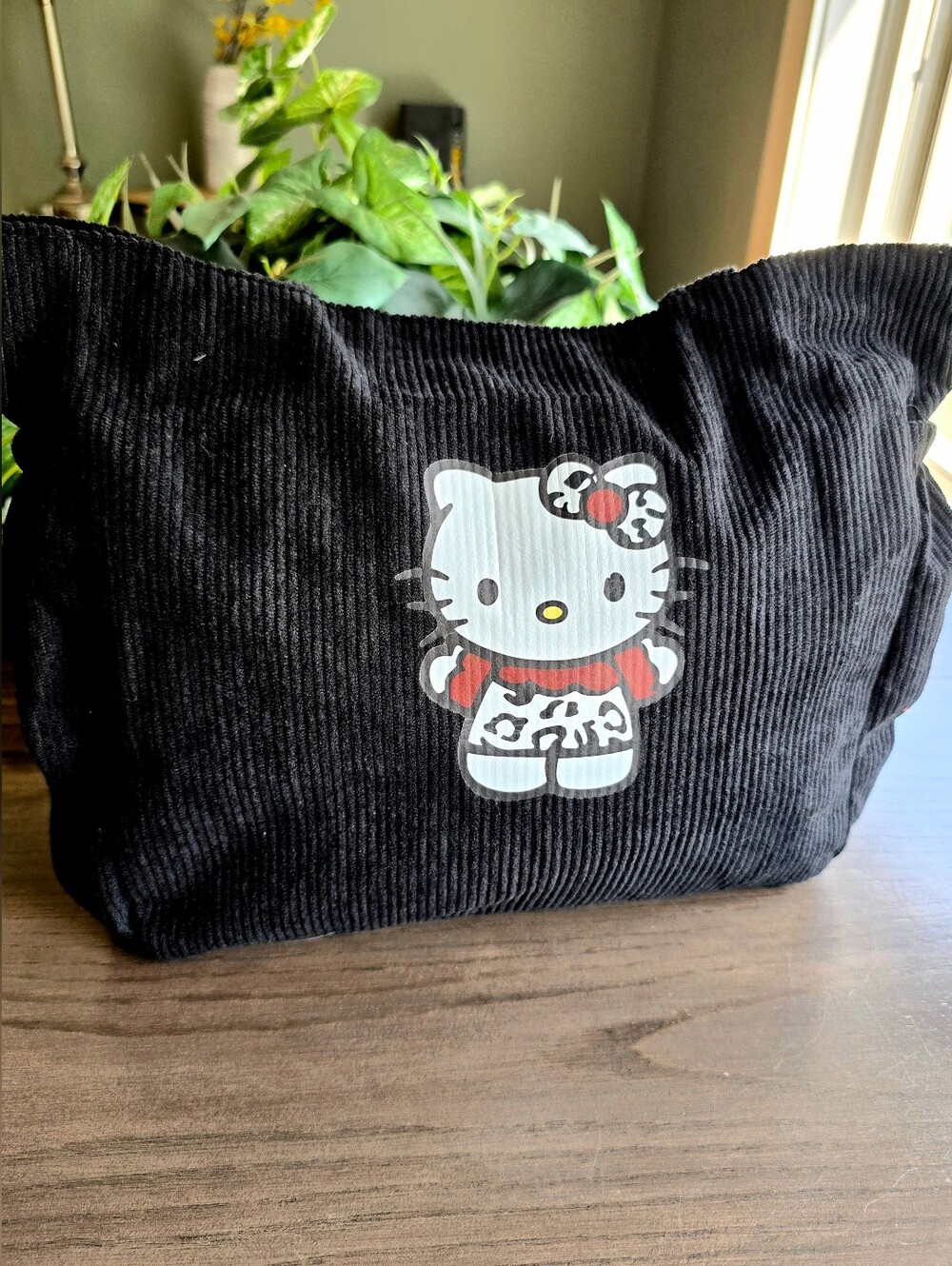 Sanrio Hello Kitty Black Corduroy Tote Bag With Zip Closure NWT - Picture 9 of 11